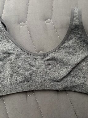 Hanes (Size Girls 10/12)